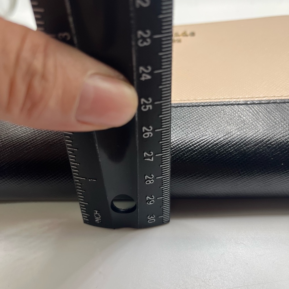 Kate Spade light pink wallet - Picture 11 of 11